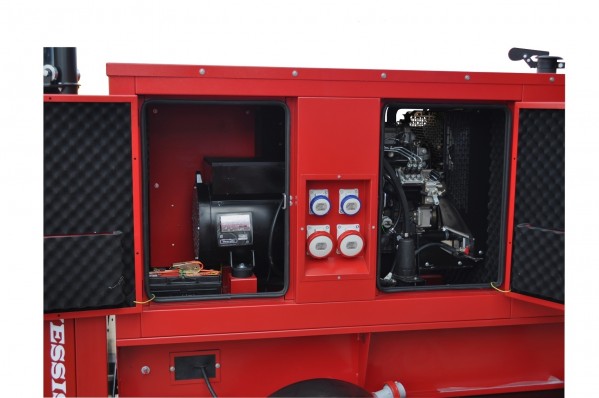 Turn de iluminat, inaltime catarg 9 m [8 - 20 kva]Disponibil pe endress-generatoare.ro cu garantie inclusa.